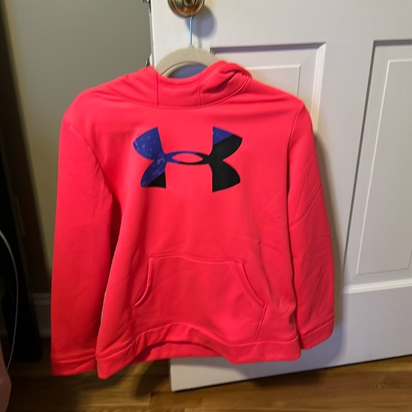 Girls Bright Pink Under Armour Sweatshirt with Purple and Black Logo size YXL - Picture 1 of 4
